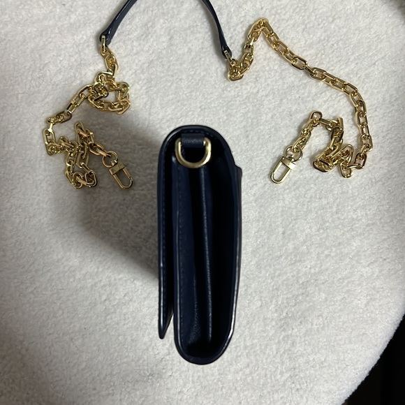 Tory Burch Wallet on Chain - Picture 8 of 8